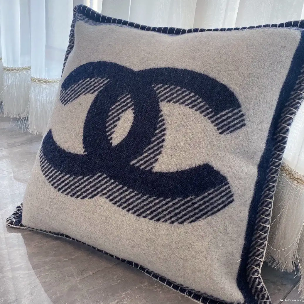 WOOL PILLOW 2.0 THROW COCO 0602